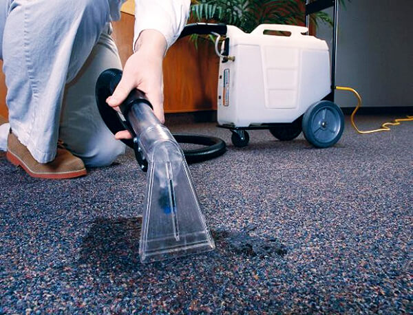 Vệ Sinh Thảm Ngay Sau Sự Kiện
