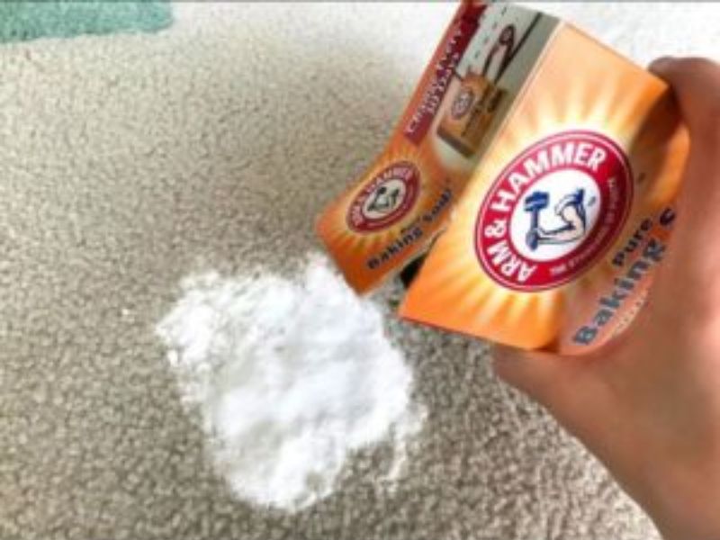 Làm sạch vết bẩn ngay lập tức